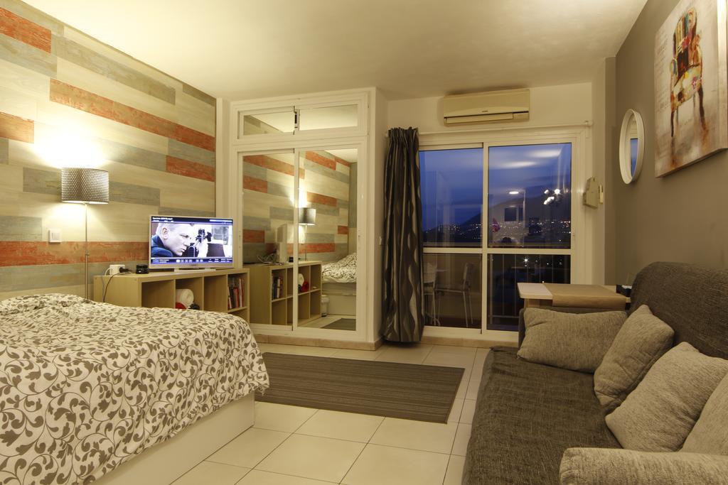 Anna & Pierre-Noel Apartment. Беналмадена Екстериор снимка